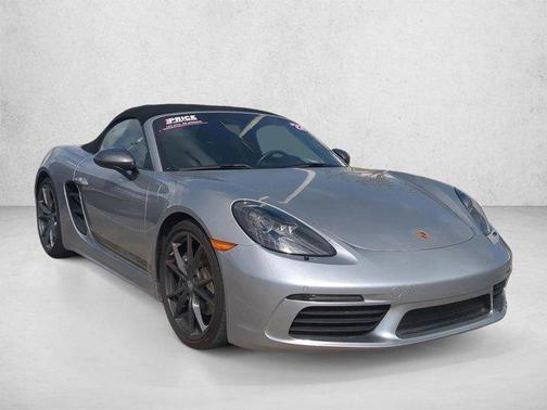 Jet Black Metallic 2022 Porsche 718 Boxster T