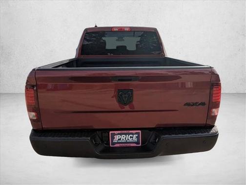 2024 RAM 1500 Classic Warlock Quad Cab 4x4 6'4' Box