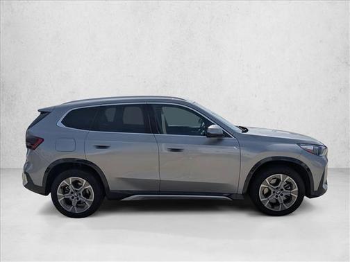 Space Silver 2026 BMW X1 xDrive28i