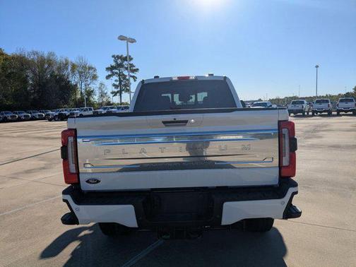 2024 Ford F-250 Platinum