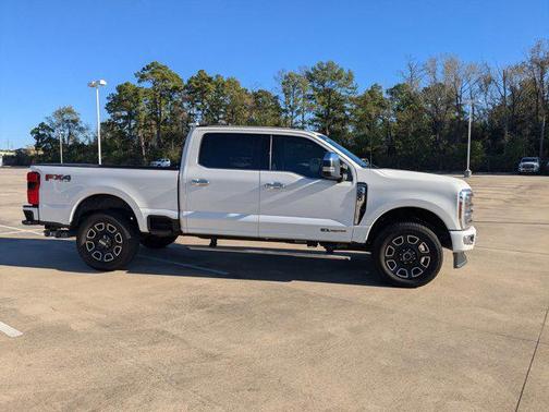 2024 Ford F-250 Platinum