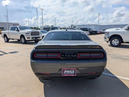 Destroyer Gray Clearcoat 2023 Dodge Challenger R/T Scat Pack