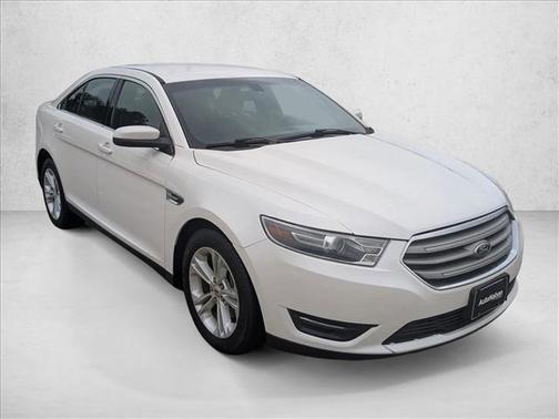 2016 Ford Taurus SEL
