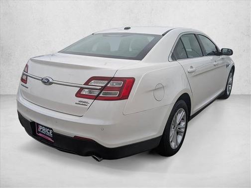 2016 Ford Taurus SEL