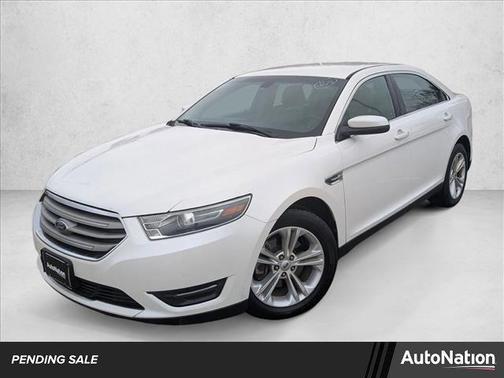 2016 Ford Taurus SEL