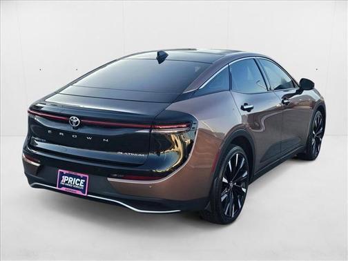 2025 Toyota Crown Platinum
