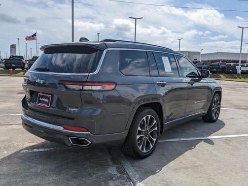 2022 Jeep Grand Cherokee L Overland