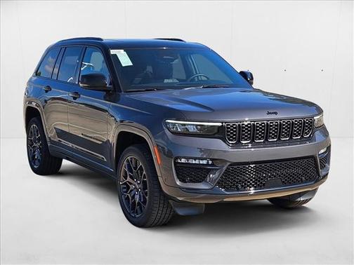 2025 Jeep Grand Cherokee Summit