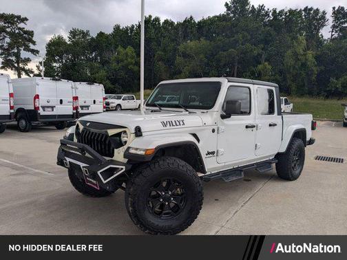 Bright White Clearcoat 2022 Jeep Gladiator Willys 4x4