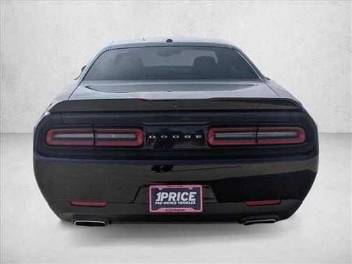 2022 Dodge Challenger SXT