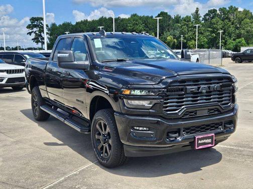 2025 RAM 2500 Lone Star Crew Cab 4x4 6'4' Box