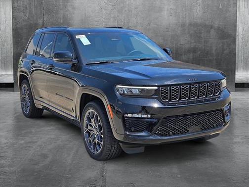 2025 Jeep Grand Cherokee Summit