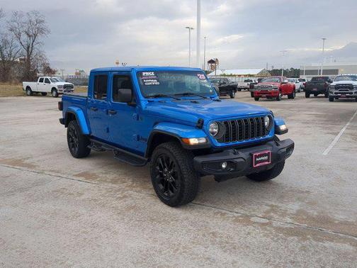 2025 Jeep Gladiator Nighthawk