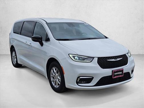 2025 Chrysler Pacifica L