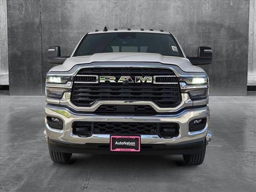 2025 RAM 3500 Tradesman Crew Cab 4x4 8' Box