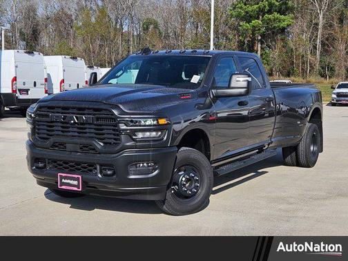 2026 RAM 3500 Tradesman Crew Cab 4x4 8' Box