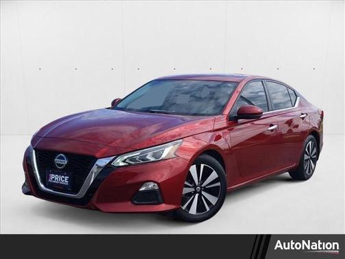 2021 Nissan Altima 2.5 SV