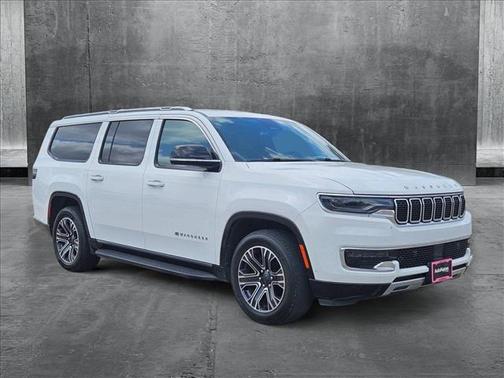 2024 Jeep Wagoneer L Series II 4x2