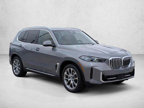 Gray 2025 BMW X5 xDrive40i