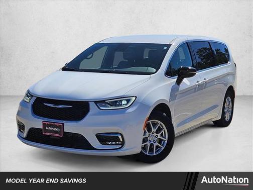 2025 Chrysler Pacifica L