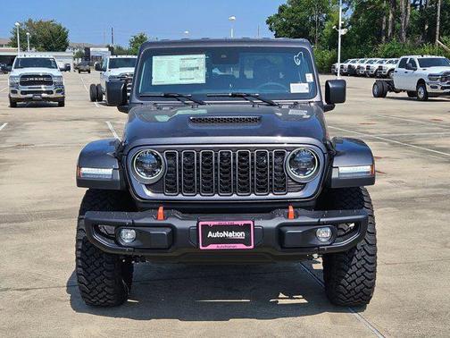 2025 Jeep Gladiator Mojave X