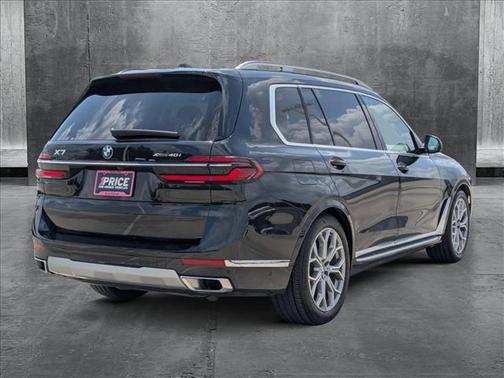2025 BMW X7 xDrive40i