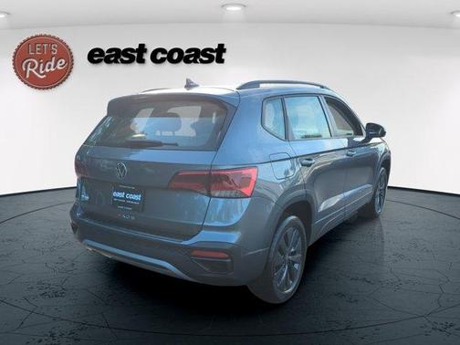 Platinum Gray Metallic 2024 Volkswagen Taos 1.5T S