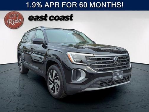 Deep Black Pearl Effect 2026 Volkswagen Atlas 2.0T SE W/TECHNOLOGY