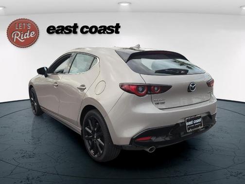 2024 Mazda Mazda3 FWD w/Premium Package