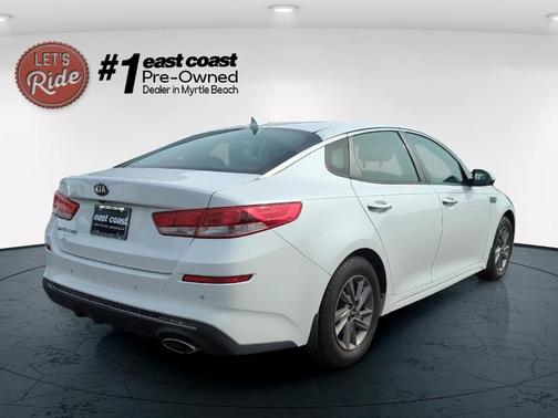2020 Kia Optima LX