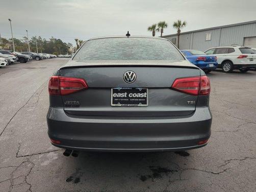 2015 Volkswagen Jetta 1.8T Sport