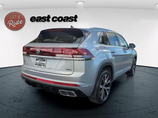 2026 Volkswagen Atlas Cross Sport 2.0T SEL Premium R-Line