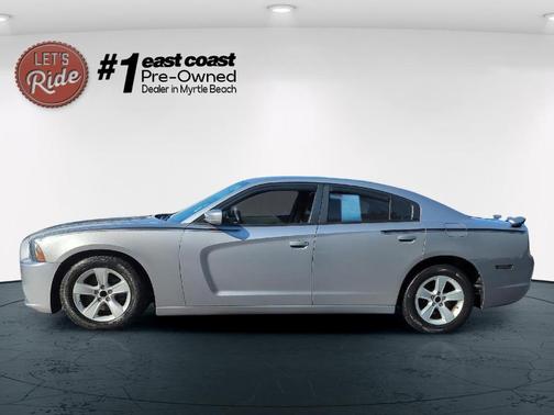 2013 Dodge Charger SE