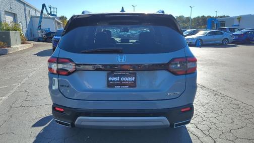 2023 Honda Pilot Touring