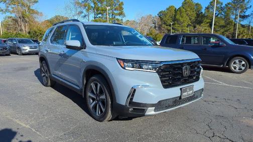 2023 Honda Pilot Touring