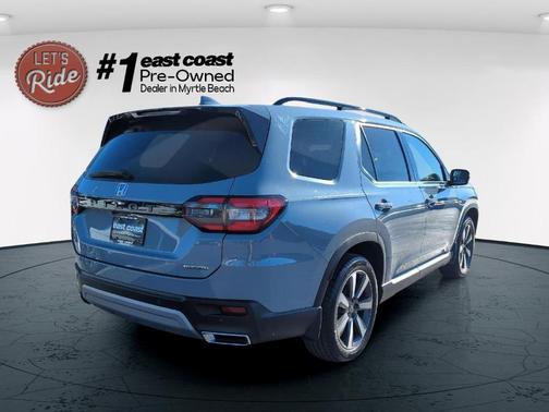 2023 Honda Pilot Touring