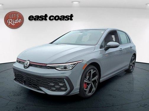 2025 Volkswagen Golf GTI 2.0T SE