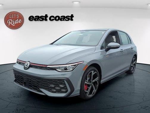 2025 Volkswagen Golf GTI 2.0T SE