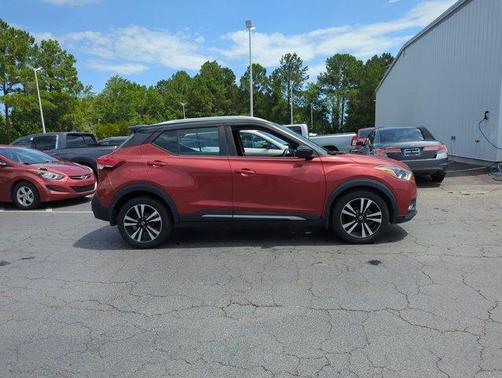 2018 Nissan Kicks SR