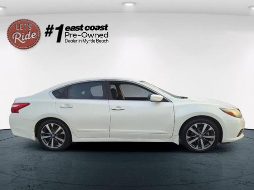 2016 Nissan Altima 2.5 SR