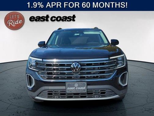 Deep Black Pearl Effect 2026 Volkswagen Atlas 2.0T SE W/TECHNOLOGY