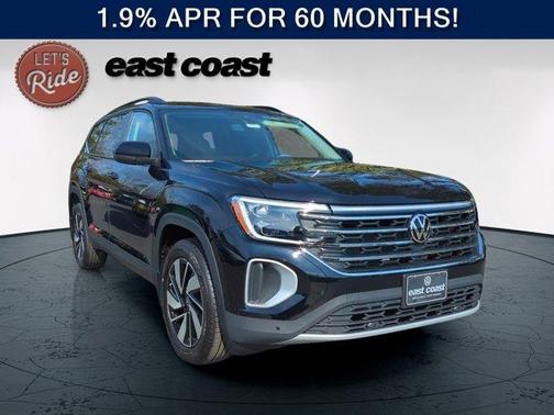 Deep Black Pearl Effect 2026 Volkswagen Atlas 2.0T SE W/TECHNOLOGY