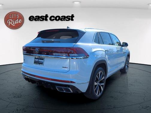 2026 Volkswagen Atlas Cross Sport 2.0T SEL Premium R-Line