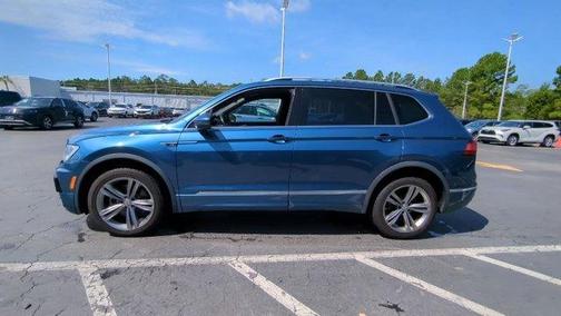 2019 Volkswagen Tiguan 2.0T SEL R-Line
