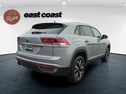 2023 Volkswagen Atlas Cross Sport 2.0T SE