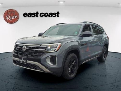 Pure Gray 2026 Volkswagen Atlas 2.0T Peak Edition