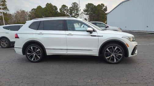 2022 Volkswagen Tiguan 2.0T SEL R-Line