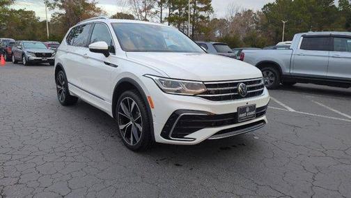 2022 Volkswagen Tiguan 2.0T SEL R-Line