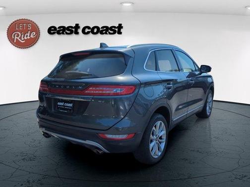Magnetic Gray Metallic 2019 Lincoln MKC Select
