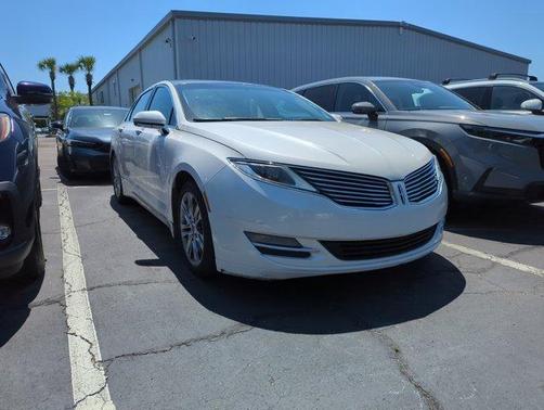 2015 Lincoln MKZ Base